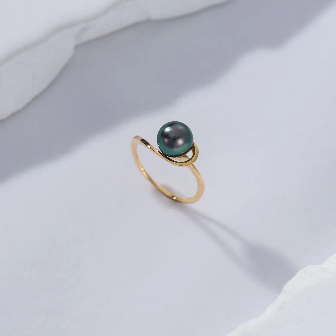 18K Solid Gold Tahitian Pearl Ring KR00069