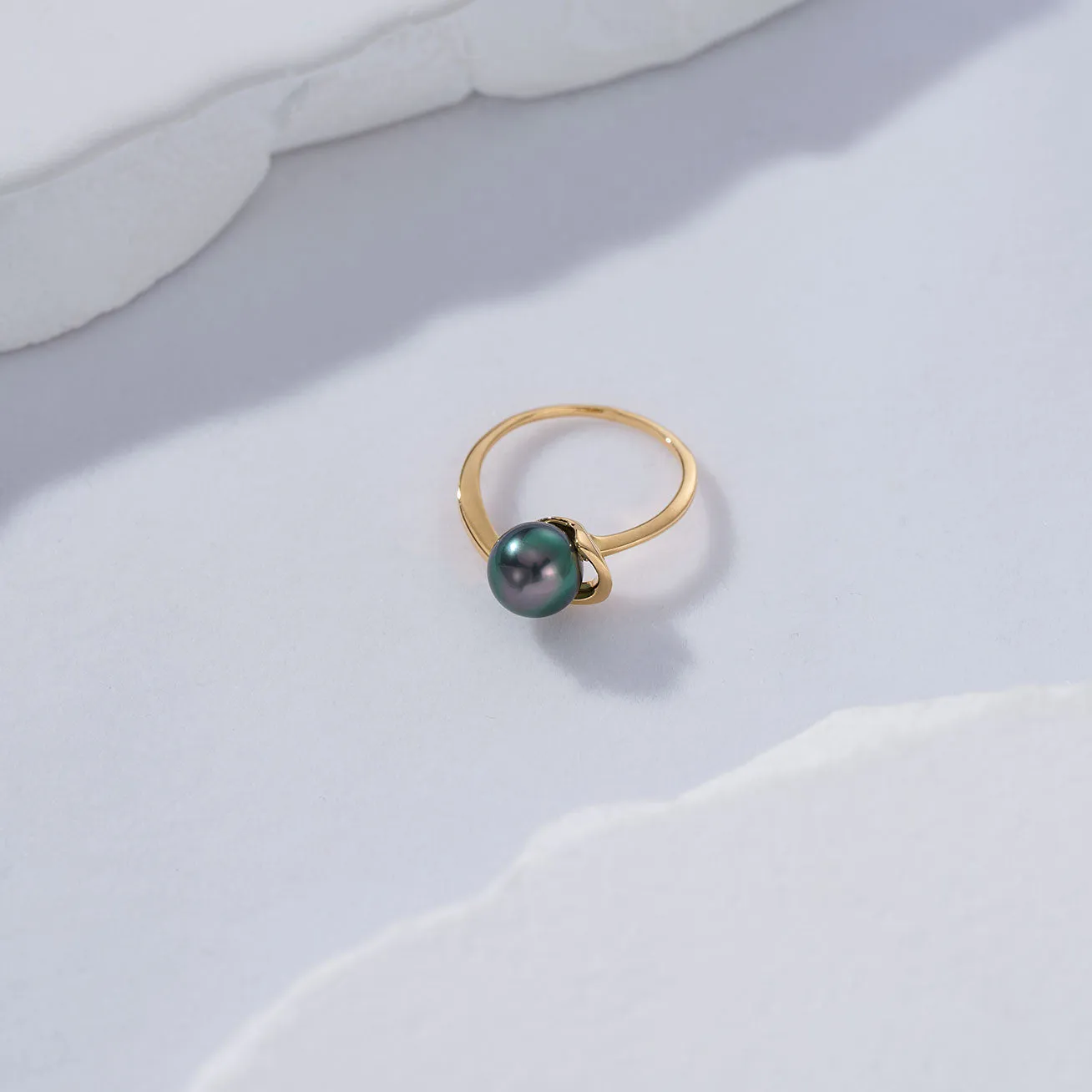 18K Solid Gold Tahitian Pearl Ring KR00069