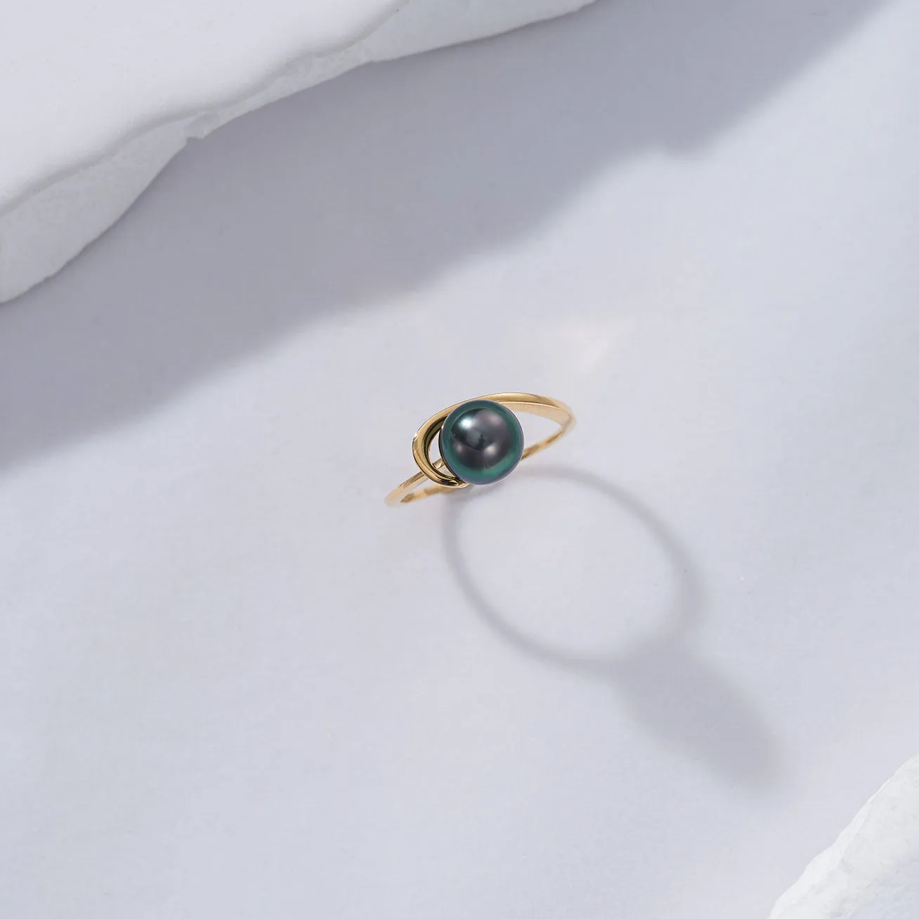 18K Solid Gold Tahitian Pearl Ring KR00069