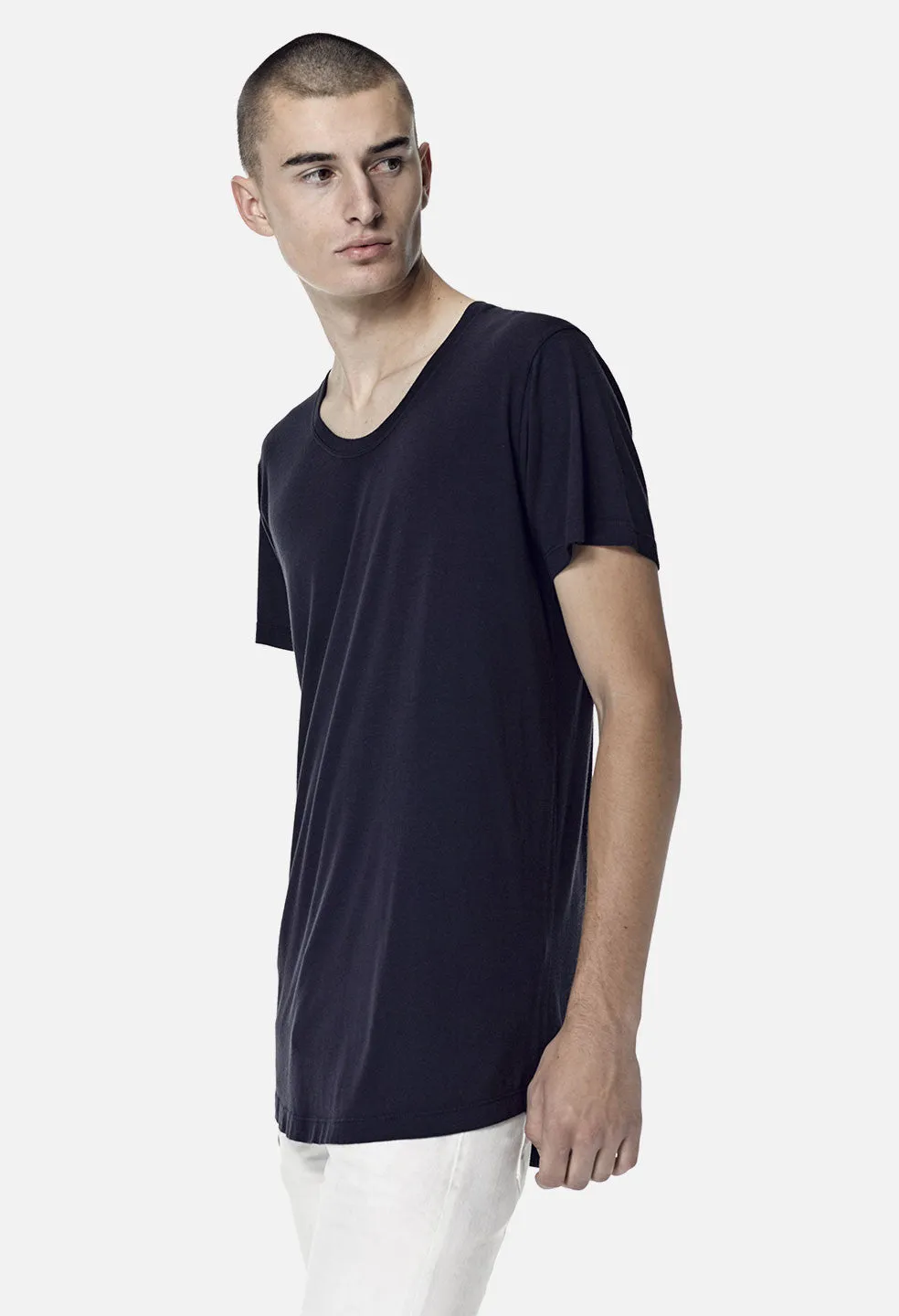 Curve U-Neck / Dark Navy