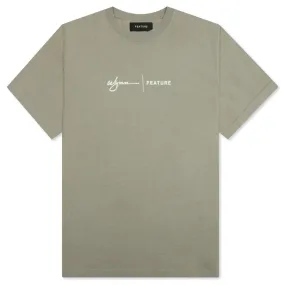 Feature x Wynn Logo Lock Up Tee - Oil Green