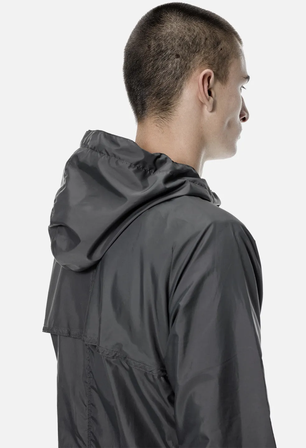 Fishtail Raincoat / Charcoal