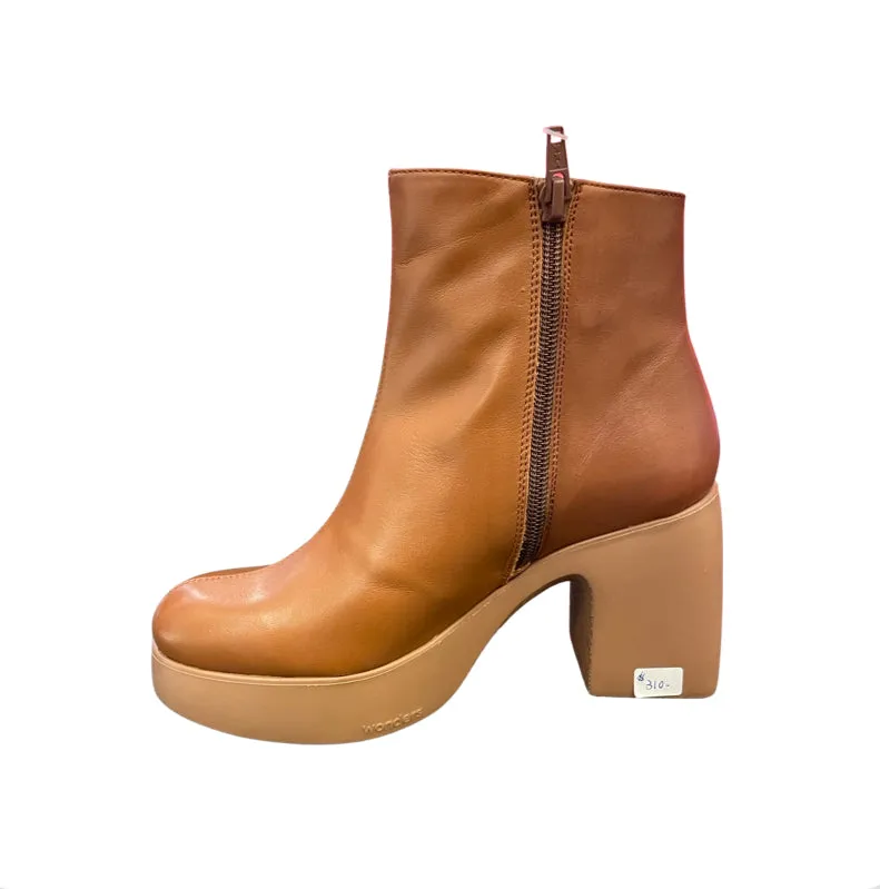 H4902 Brown Retro Boot