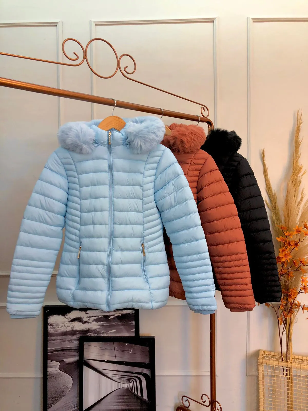 Jaqueta Puffer Capuz 1509. 18/ C)