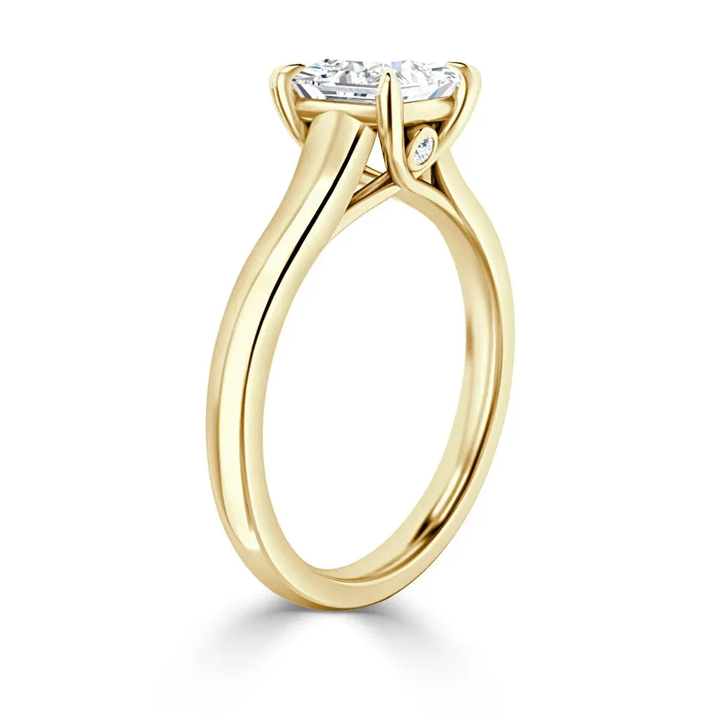 Sara - 18ct Yellow Gold - Princess